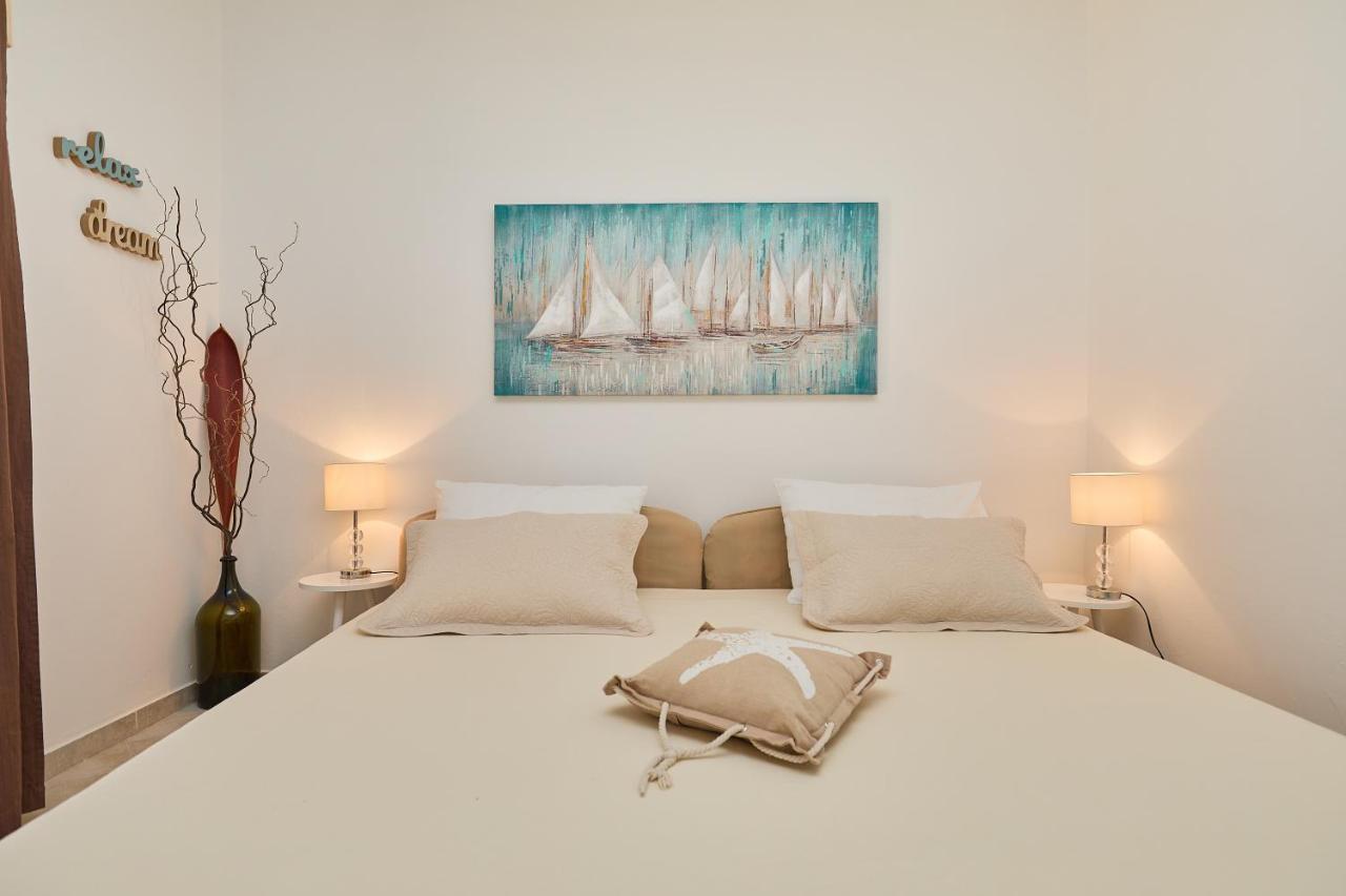 Studio Dolores-Apartment By The Sea Maranovići 外观 照片