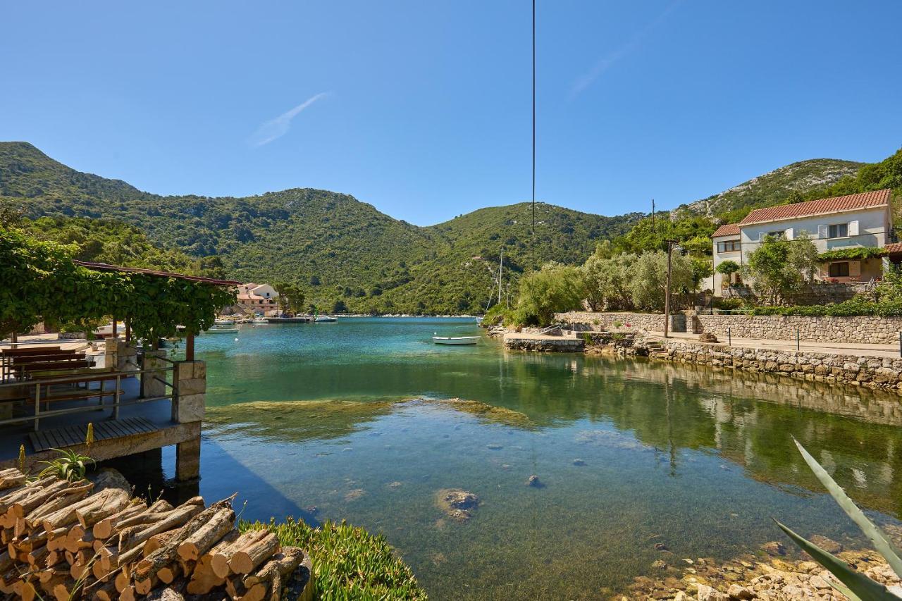Studio Dolores-Apartment By The Sea Maranovići 外观 照片