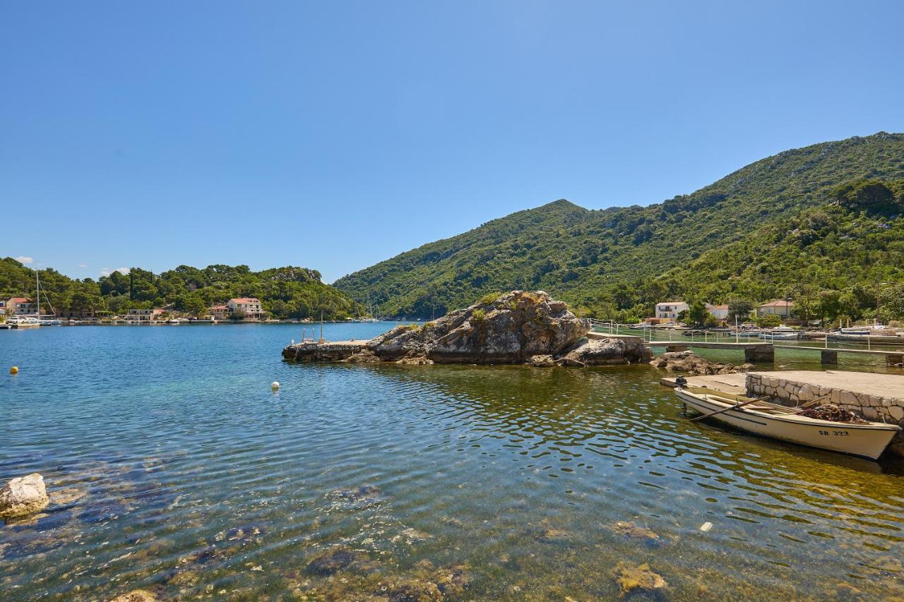 Studio Dolores-Apartment By The Sea Maranovići 外观 照片